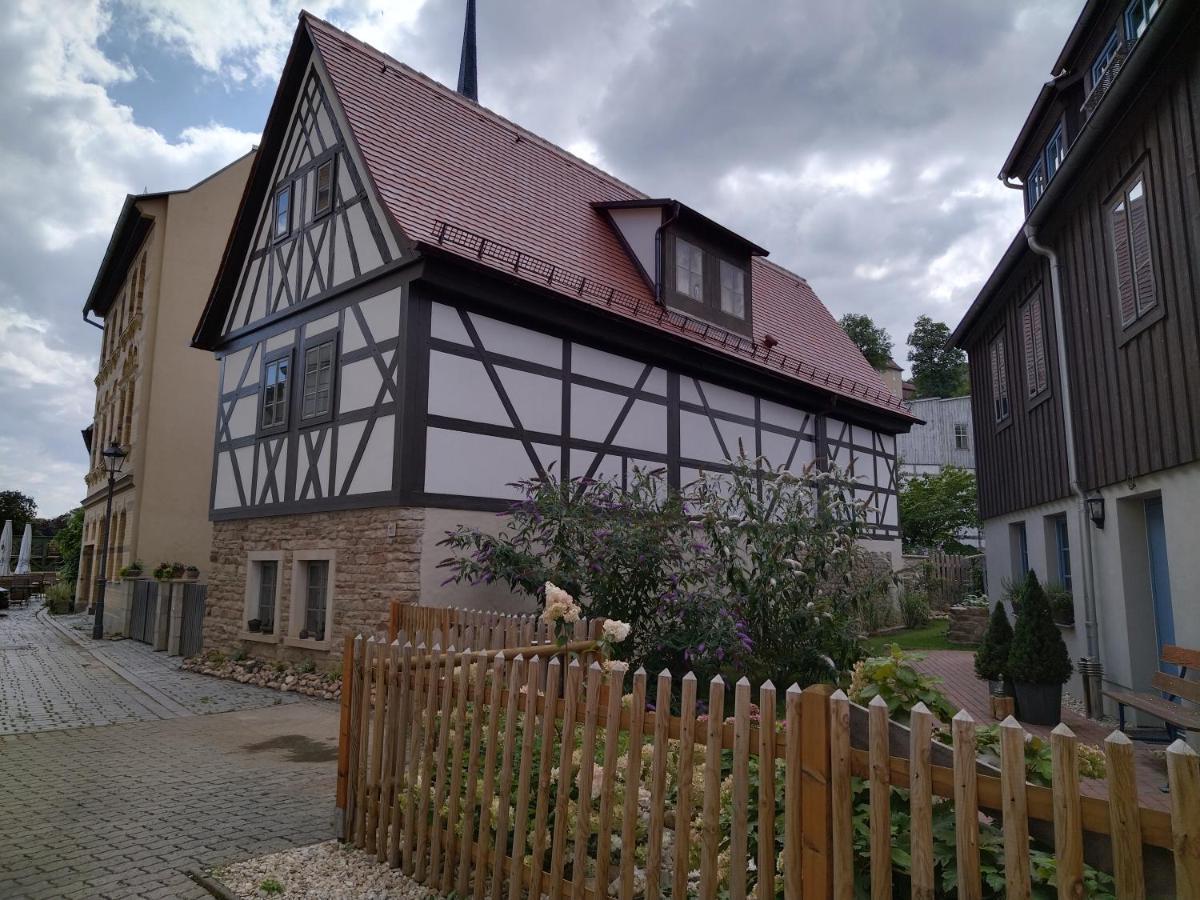 Aussergewoehnliches, Historisches, Spaetgotisches Wohnhaus Von 1519, Gries 5 Gera Esterno foto
