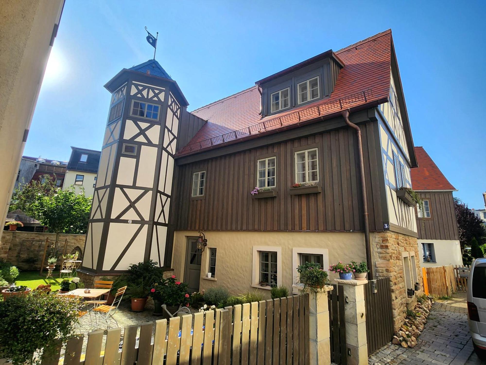 Aussergewoehnliches, Historisches, Spaetgotisches Wohnhaus Von 1519, Gries 5 Gera Esterno foto